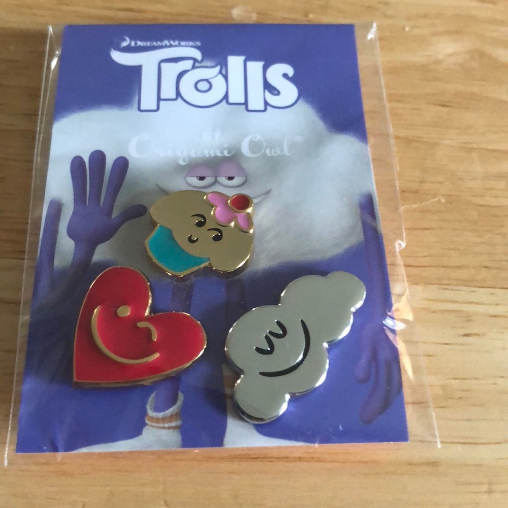 DreamWorks Trolls pins